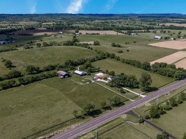 4156 Perryville Rd, Danville, KY 40422