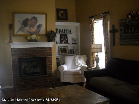 2nd image of 5295 Payton Dr W