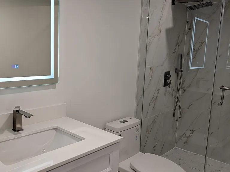 251 Meadow Rd #2 — Photo 4
