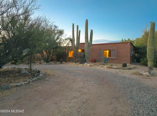 610 N Freeman Rd, Tucson, AZ 85748