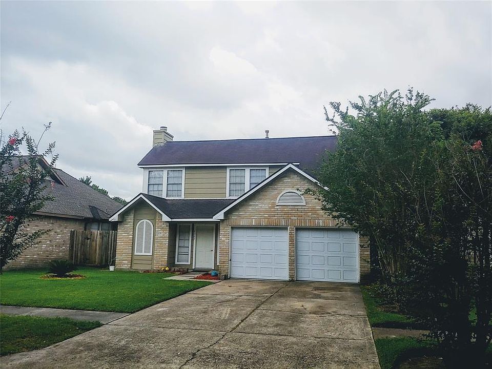 1st image of 8027 Log Hollow Dr