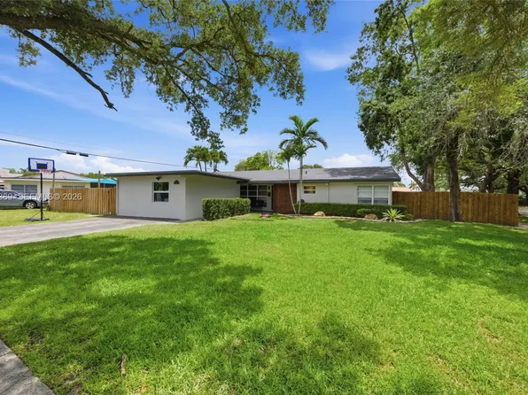 109 S 57th Ave, Hollywood, FL 33023