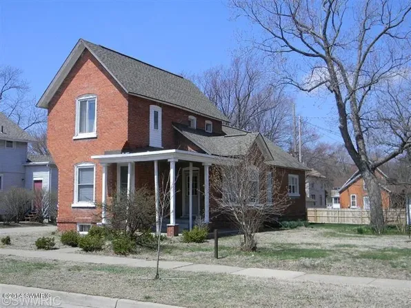 11 W 14th St, Holland, MI 49423
