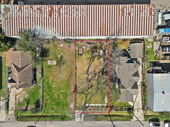 3rd image of 0 Longview St