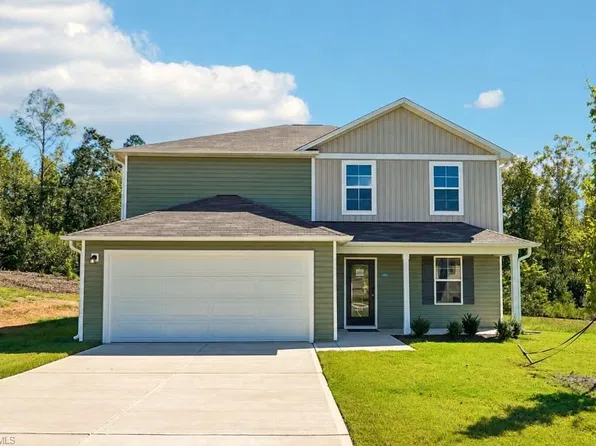 104 Weller Ln, Thomasville, NC 27360