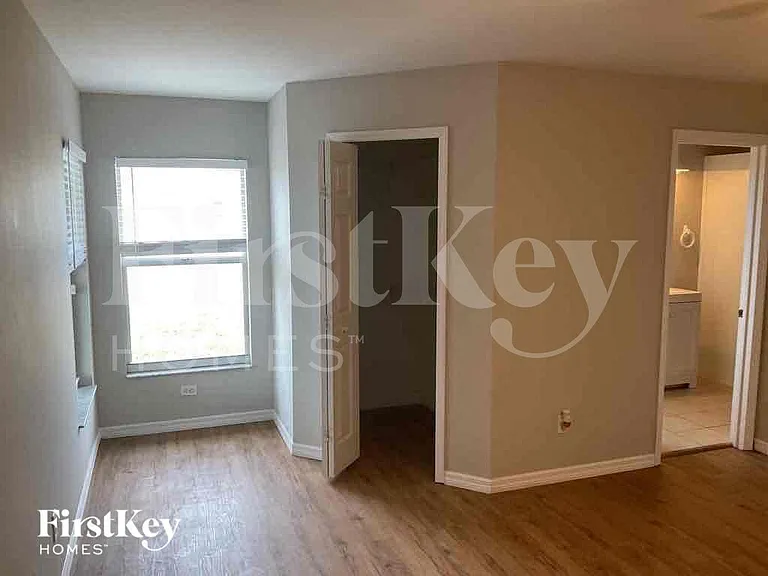 1822 NW Embers Ter — Photo 12