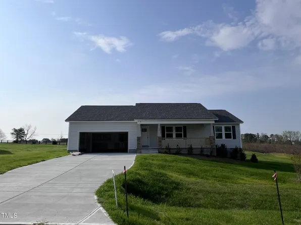 169 Starry Sky Dr, Benson, NC 27504