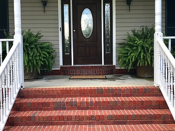 4th image of 14015 Kirby Dr