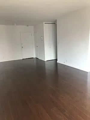 Rented by Carlyle Property Management | media 3