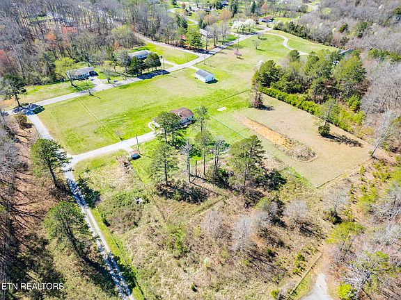 4th image of 6300 Ford Rd