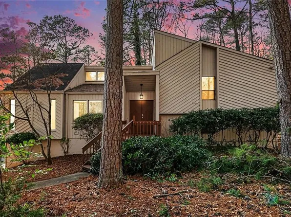 10780 Shagbark Trl, Roswell, GA 30075