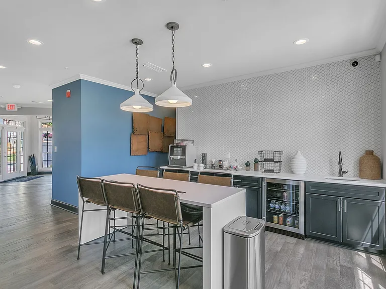 The Clarion Apartments — Photo 25