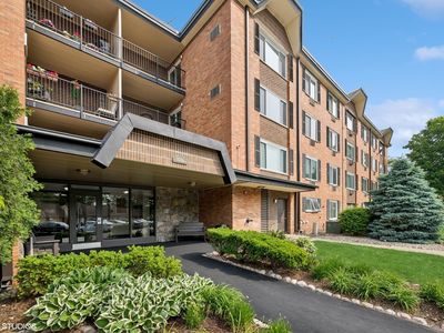 1226 S New Wilke Rd APT 304, Arlington Heights, IL, 60005