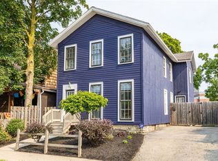 95 Alexander St, Rochester, NY 14620