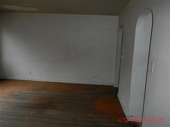5th image of 7240 E 46th St