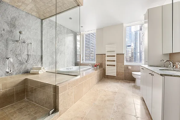 Rented by Nest Seekers International | media 28