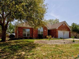 1739 Loma Verde Dr, New Braunfels, TX 78130