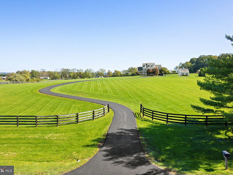 20038 Willowin Farm Ln Purcellville VA 20132 Zillow