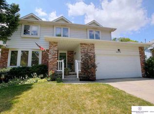 2632 N 99th St, Omaha, NE 68134