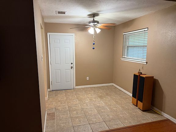 5th image of 7115 Pittswood Ln