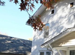 1232 SW Jewell Ave, Topeka, KS 66604