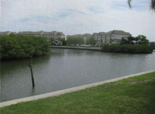 8808 Bay Pointe Dr UNIT B108, Tampa, FL 33615
