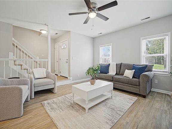 5th image of 712 Glenshire Dr