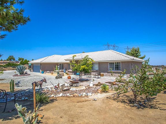 3rd image of 6797 Fucshia Ln
