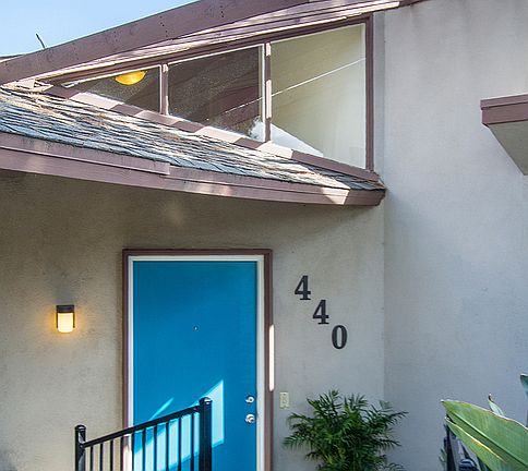3rd image of 440 Tamarac Dr
