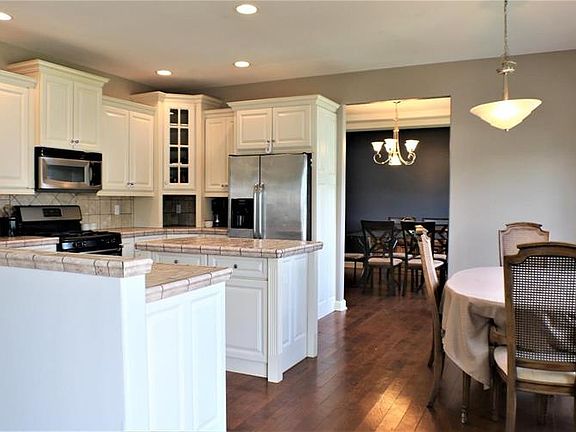 5th image of 3421 Prairie Dr