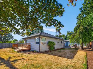 7511 SE Harmony Rd, Milwaukie, OR 97222