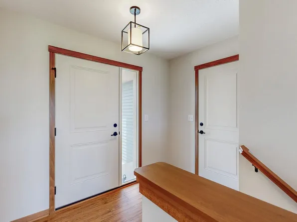 6160 Cody Pl NW, Rochester, MN 55901