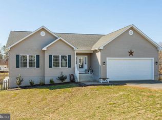 7119 Bethel Dr E, Warrenton, VA 20187