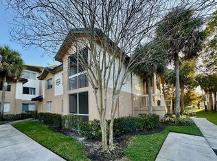 9833 Westview Dr APT 818, Coral Springs, FL 33076