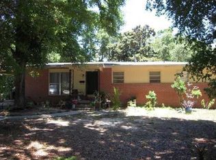 114 Shoreline Dr, Gulf Breeze, FL 32561