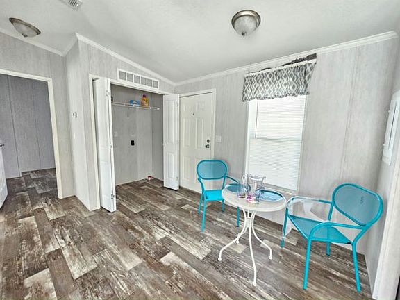 2nd image of 4125 Park St N #643