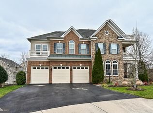 7543 Red Hill Dr, Springfield, VA 22153