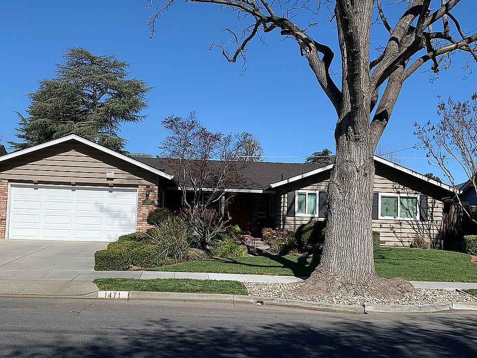 2nd image of 1471 Koch Ln