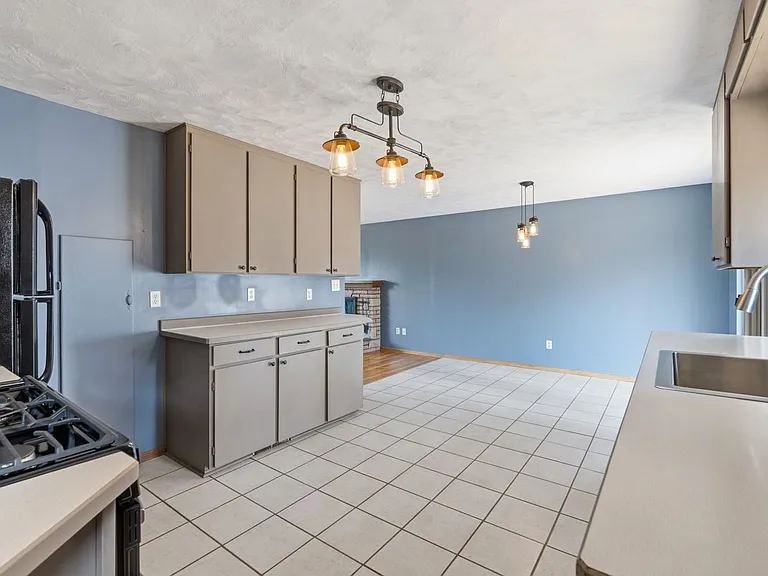 6520 N Sutherlin St — Photo 12