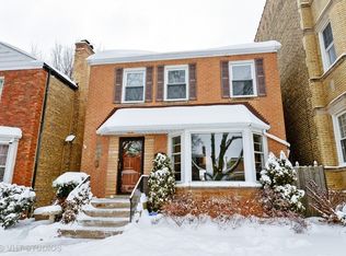 2518 W Jarvis Ave, Chicago, IL