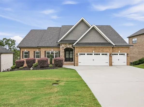 1029 Tuscany Dr, Anderson, SC 29621
