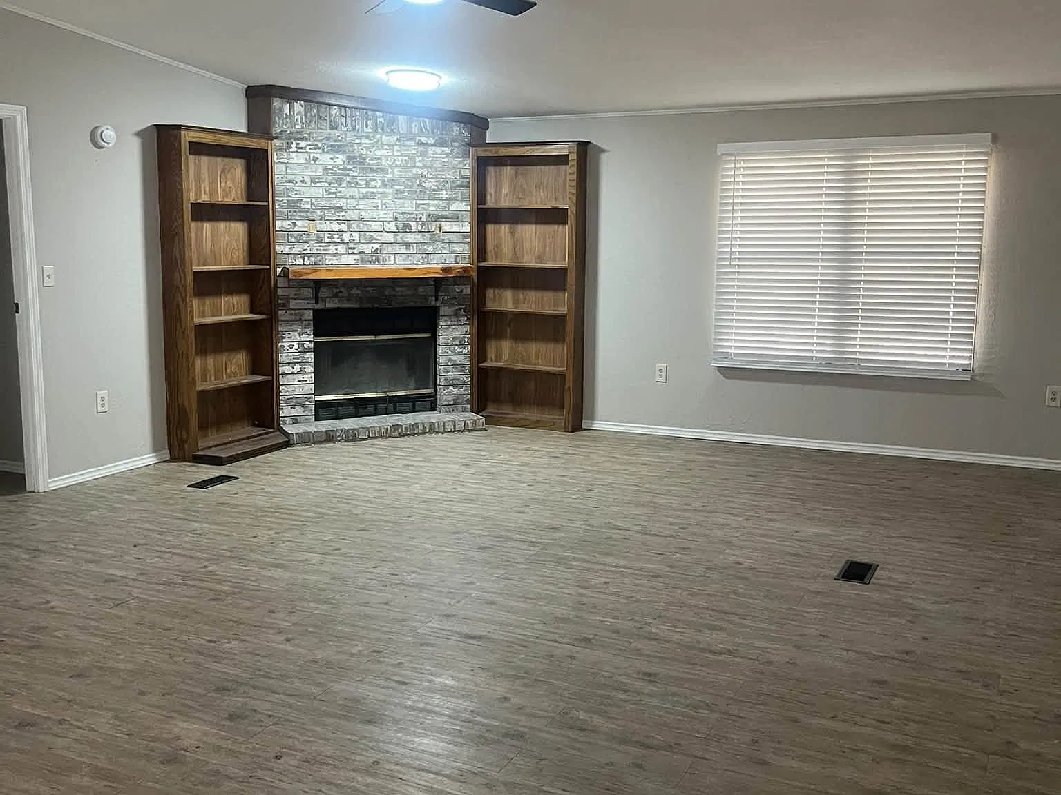 3 bed, 1680 sqft, $2,000 — Photo 3