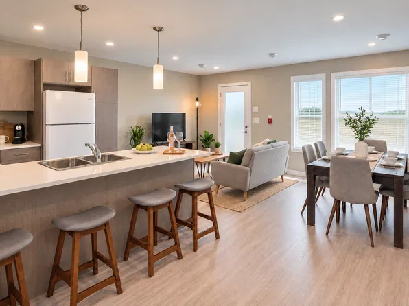 Woodford Townhomes