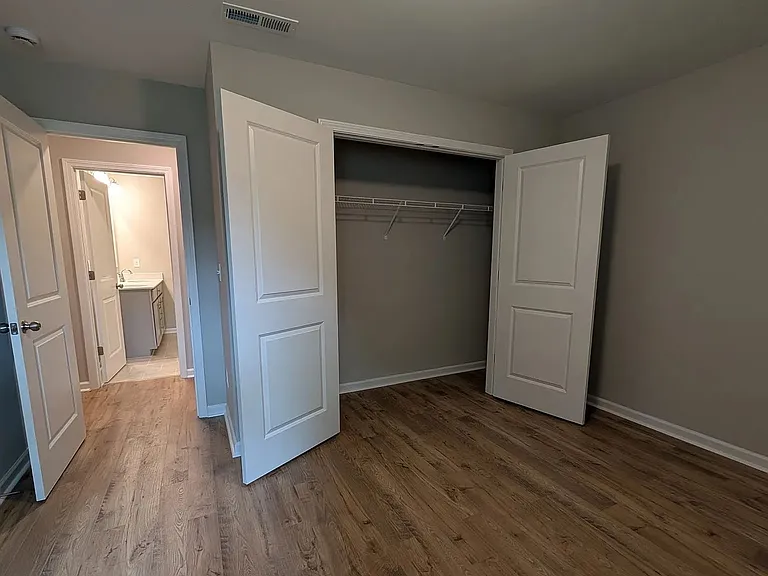 7119 Reeves St — Photo 21