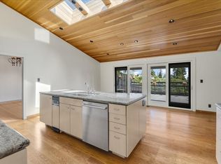 7 Littlewood Dr, Piedmont, CA 94611