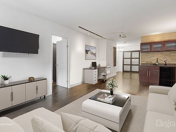 3rd image of 520 E 72nd St Office 2-H