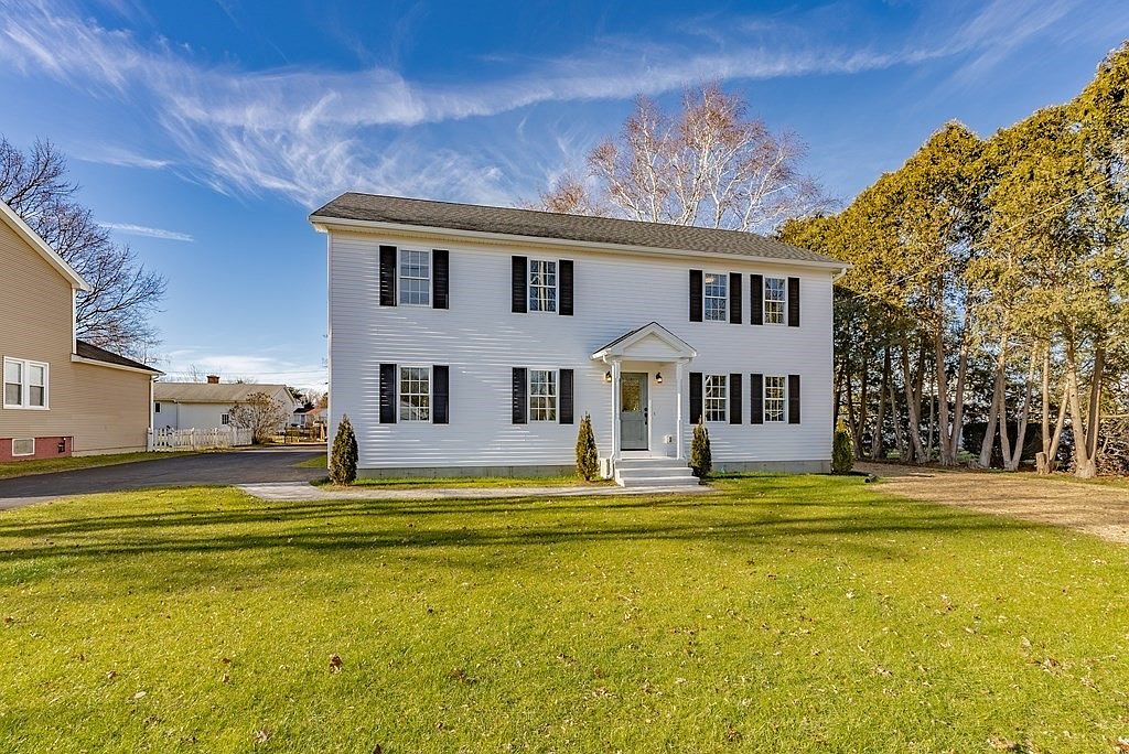 66 Moore St, Chicopee, MA 01013 Zillow