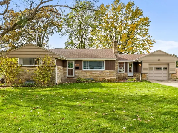 3833 Maize Rd, Columbus, OH 43224