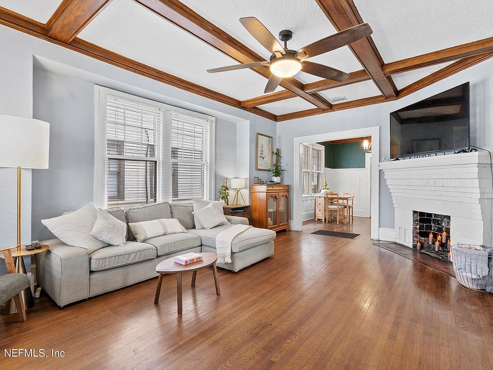 1st image of 1322 MCDUFF Avenue S