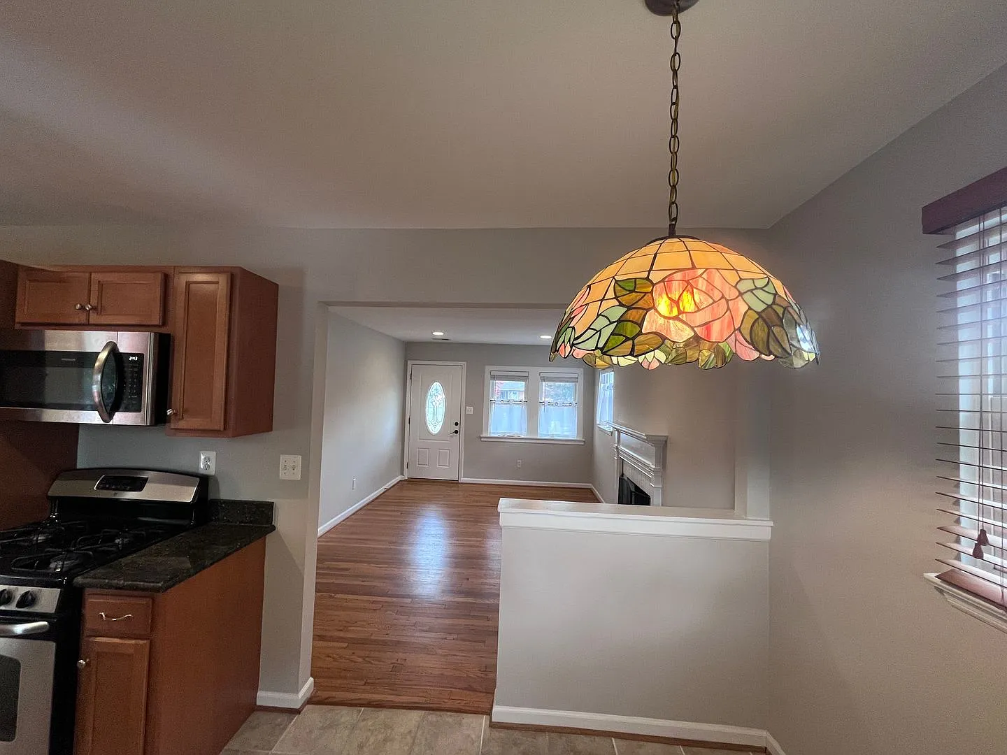 Gorgeous, rarely available 5br/3ba home in desirable Broyhill Park — Photo 4